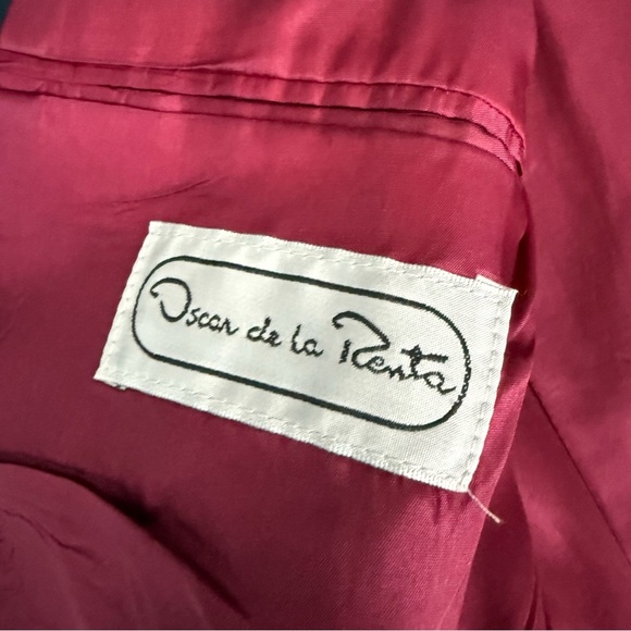 Oscar de la Renta Blue Navy Blazer with Gold Buttons - Picture 9 of 13